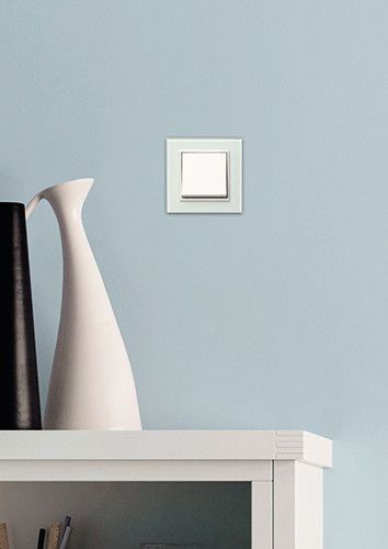 Двійна розетка Hager Lumina-2 чорна з захистом, 16А/230В, IP20 WL1263 фото